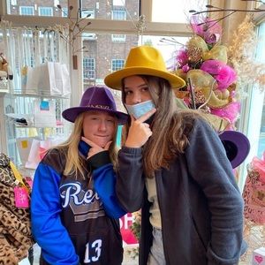 Meet your Posher, Grace